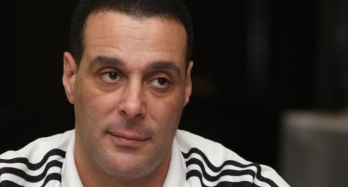 تقارير: لا صحة لتعيين عصام عبد الفتاح رئيسًا للجنة الحكام في تونس